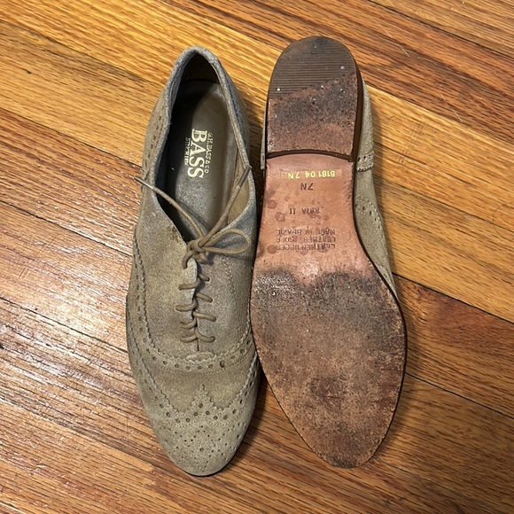 Gorgeous Vintage GH Bass Suede Oxford Wingtip - Picture 2 of 3